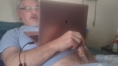 Snapshot of kingtongue10 chatting on February 24, 2026, 8:51 pm kingtongue10 online show from February 24, 2026, 8:51 pm