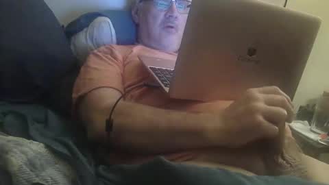 Snapshot of kingtongue10 chatting on March 9, 2026, 10:30 am kingtongue10 online show from March 9, 2026, 10:30 am