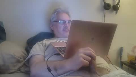 Snapshot of kingtongue10 chatting on March 14, 2026, 12:54 pm kingtongue10 online show from March 14, 2026, 12:54 pm