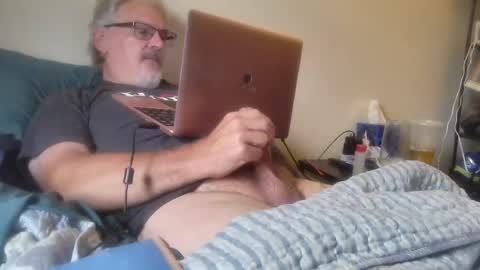 Snapshot of kingtongue10 chatting on June 13, 2026, 12:14 pm kingtongue10 online show from June 13, 2026, 12:14 pm