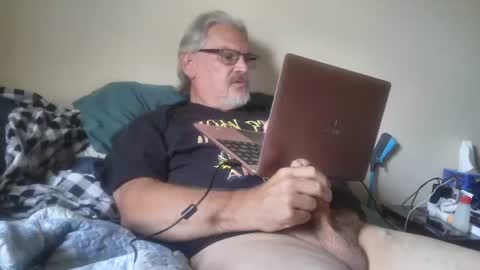 Snapshot of kingtongue10 chatting on June 17, 2026, 11:16 pm kingtongue10 online show from June 17, 2026, 11:16 pm