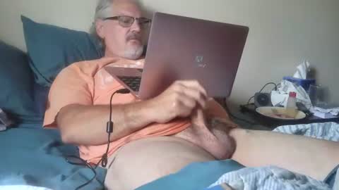 Snapshot of kingtongue10 chatting on June 26, 2026, 5:50 pm kingtongue10 online show from June 26, 2026, 5:50 pm