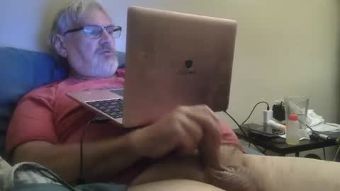 Snapshot of kingtongue10 chatting on July 3, 2026, 9:59 am kingtongue10 online show from July 3, 2026, 9:59 am