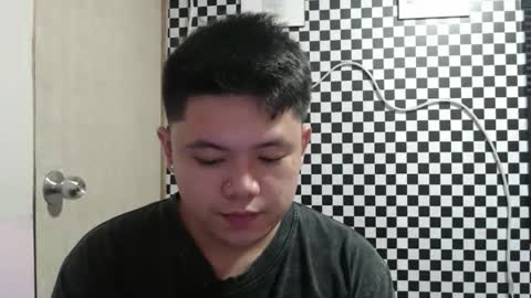 Yuki online show from March 12, 2026, 5:19 pm