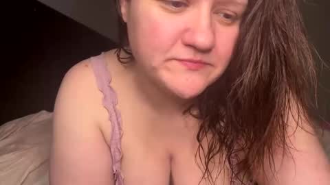 Kinkbitch online show from April 25, 2026, 3:09 am