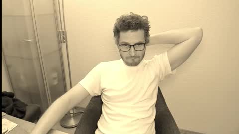 kinksubbydubby online show from October 29, 2025, 11:06 pm