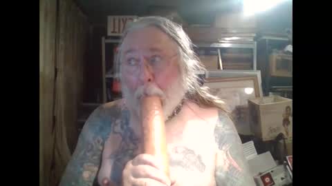 Snapshot of kinktattoos1369 chatting on December 15, 2024, 5:23 am kinktattoos6969 online show from December 15, 2024, 5:23 am