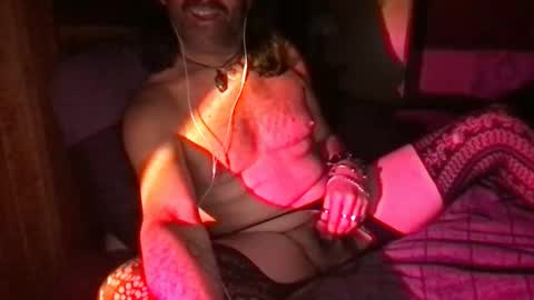 Snapshot of kinky122kev chatting on September 13, 2025, 1:27 am Southlonguy online show from September 13, 2025, 1:27 am