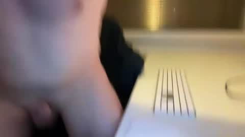 Snapshot of kinky_edging chatting on March 20, 2026, 8:25 pm kinky_edging online show from March 20, 2026, 8:25 pm