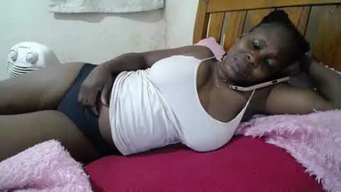 Snapshot of kinky_kaiya chatting on October 8, 2025, 8:17 pm kaiya online show from October 8, 2025, 8:17 pm