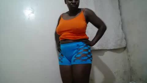 Snapshot of kinky_kaiya chatting on October 25, 2025, 9:09 pm kaiya online show from October 25, 2025, 9:09 pm