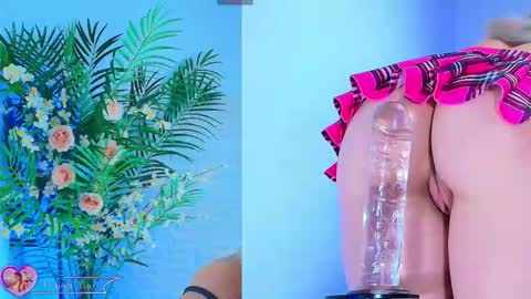 Snapshot of kinky_karo chatting on September 10, 2025, 1:27 am online show from September 10, 2025, 1:27 am