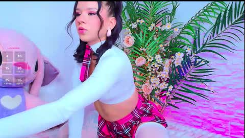 Snapshot of kinky_karo chatting on November 1, 2025, 1:18 am online show from November 1, 2025, 1:18 am