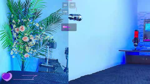 Snapshot of kinky_karo chatting on November 16, 2025, 1:33 am online show from November 16, 2025, 1:33 am