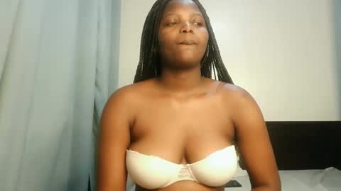 Snapshot of kinky_lola1 chatting on November 30, 2025, 6:45 pm Lola online show from November 30, 2025, 6:45 pm