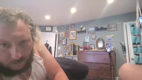 KinkyChrissy17  WitchyChrissy17 online show from May 2, 2026, 2:05 am
