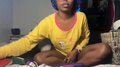 Snapshot of kinkycoupleinteracial chatting on January 7, 2026, 10:07 am interracialfacial online show from January 7, 2026, 10:07 am