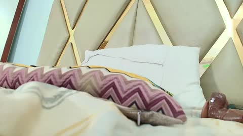 MISS RYN  online show from December 8, 2024, 7:22 pm