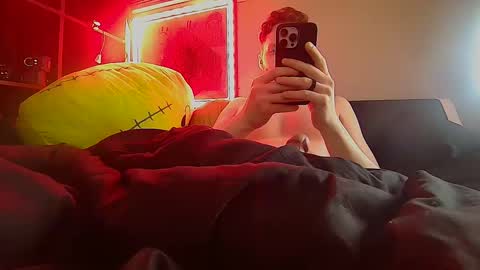 kinkykumiho online show from March 10, 2025, 12:48 pm