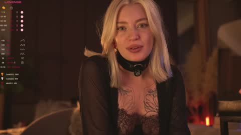 kinkylina_ online show from December 11, 2024, 5:59 pm