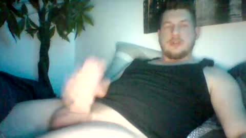 kinkylionboy online show from January 14, 2025, 7:32 pm