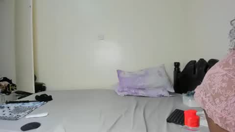 Kinky online show from January 4, 2025, 7:02 pm