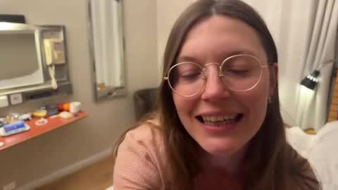 Mary the Soulmate online show from February 19, 2025, 5:49 pm