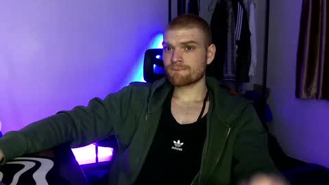 Snapshot of kinkypumpkin chatting on January 15, 2025, 1:09 pm Kenny online show from January 15, 2025, 1:09 pm