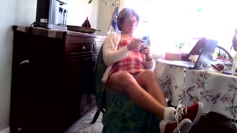 KinkySneakerGirl online show from February 26, 2026, 11:04 pm