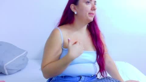 kinkyy_redhead online show from April 22, 2026, 1:01 pm