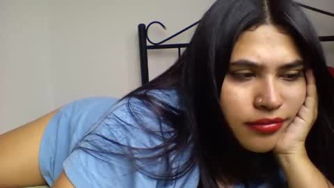 kion_and_valu online show from October 5, 2025, 4:49 pm