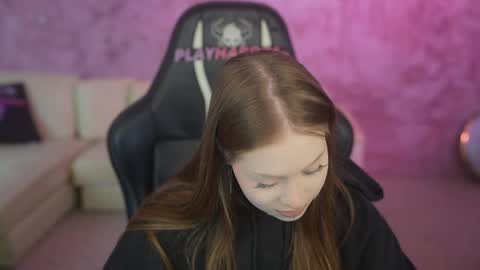 Snapshot of kira0541 chatting on April 17, 2026, 2:25 am Sweet girls online show from April 17, 2026, 2:25 am