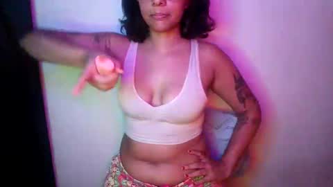Snapshot of kira_adam chatting on May 15, 2026, 3:46 am Kira online show from May 15, 2026, 3:46 am