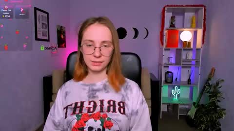 Kira  online show from March 17, 2026, 9:07 pm