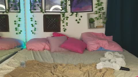 Kira online show from January 10, 2025, 11:18 pm