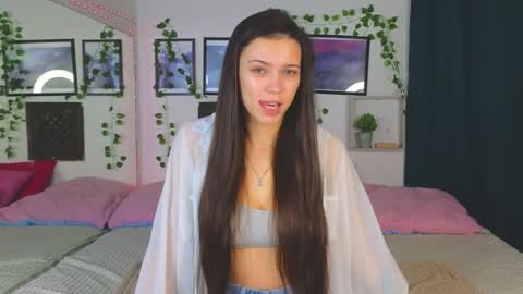 Kira online show from January 25, 2025, 9:04 pm