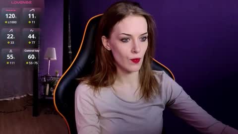 kira_noir_ online show from March 17, 2026, 3:37 pm