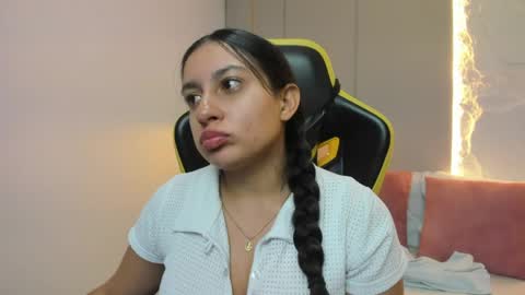 Snapshot of kira_relish chatting on May 23, 2026, 11:03 am K I R A online show from May 23, 2026, 11:03 am