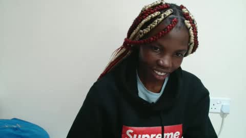 Snapshot of kirah_hot chatting on May 9, 2026, 5:56 am kirah_hot online show from May 9, 2026, 5:56 am