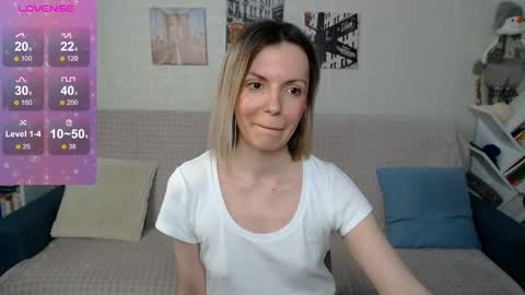 Snapshot of kiramartins_cat chatting on January 24, 2025, 6:25 pm kiramartins cat online show from January 24, 2025, 6:25 pm