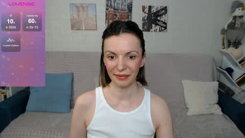 Snapshot of kiramartins_cat chatting on January 31, 2025, 5:42 pm kiramartins cat online show from January 31, 2025, 5:42 pm