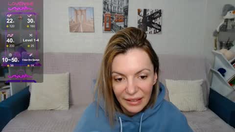 Snapshot of kiramartins_cat chatting on March 11, 2025, 3:59 am kiramartins cat online show from March 11, 2025, 3:59 am