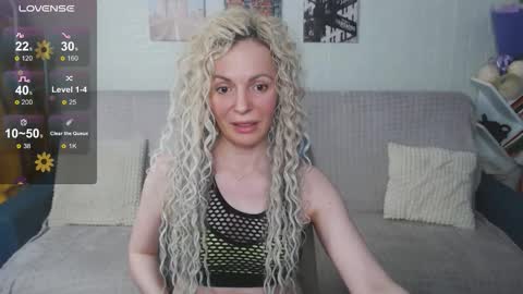 Snapshot of kiramartins_cat chatting on November 30, 2025, 6:56 pm kiramartins cat online show from November 30, 2025, 6:56 pm