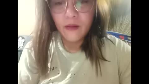 kiray20 online show from December 9, 2024, 1:13 pm