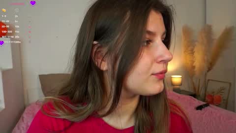 Kira online show from November 9, 2025, 8:01 am