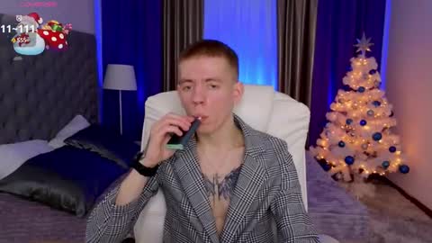 Snapshot of kireev_ chatting on December 23, 2024, 7:06 am online show from December 23, 2024, 7:06 am