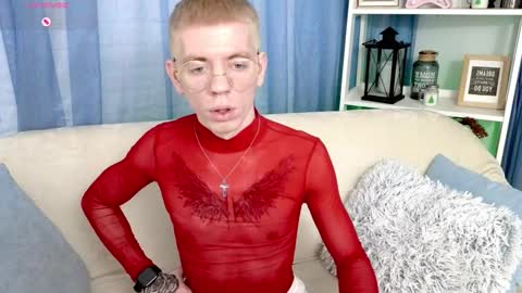 Snapshot of kireev_ chatting on January 3, 2025, 6:55 am online show from January 3, 2025, 6:55 am