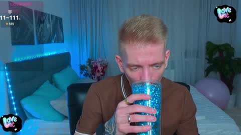 Snapshot of kireev_ chatting on February 5, 2025, 10:19 am online show from February 5, 2025, 10:19 am