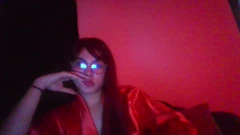 Snapshot of kiri_cute chatting on February 10, 2025, 8:53 am Kiri online show from February 10, 2025, 8:53 am