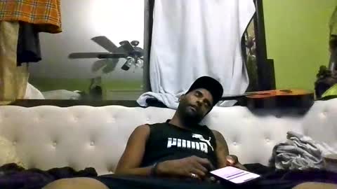 Kishan2525 online show from February 14, 2026, 8:44 am